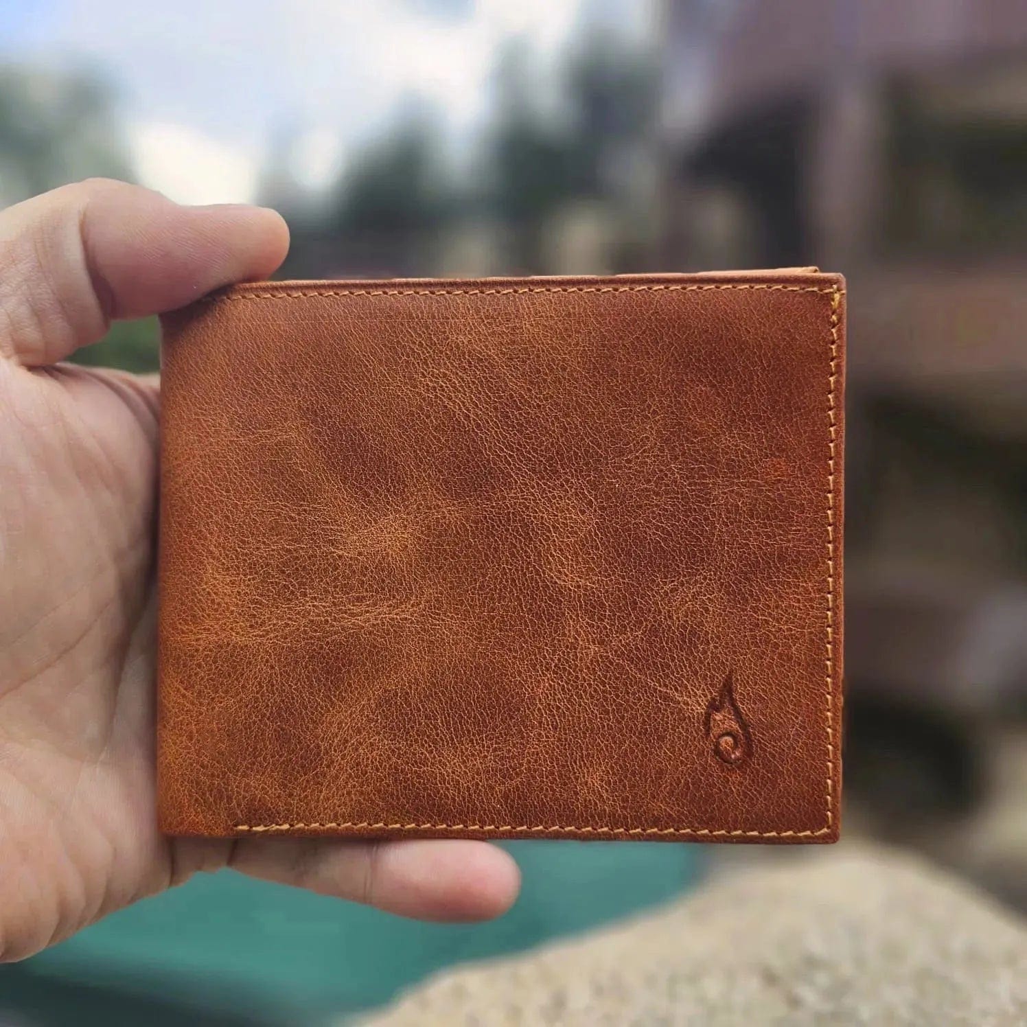 Bifold Leather Wallet | Essential Amber - Ignis Craft