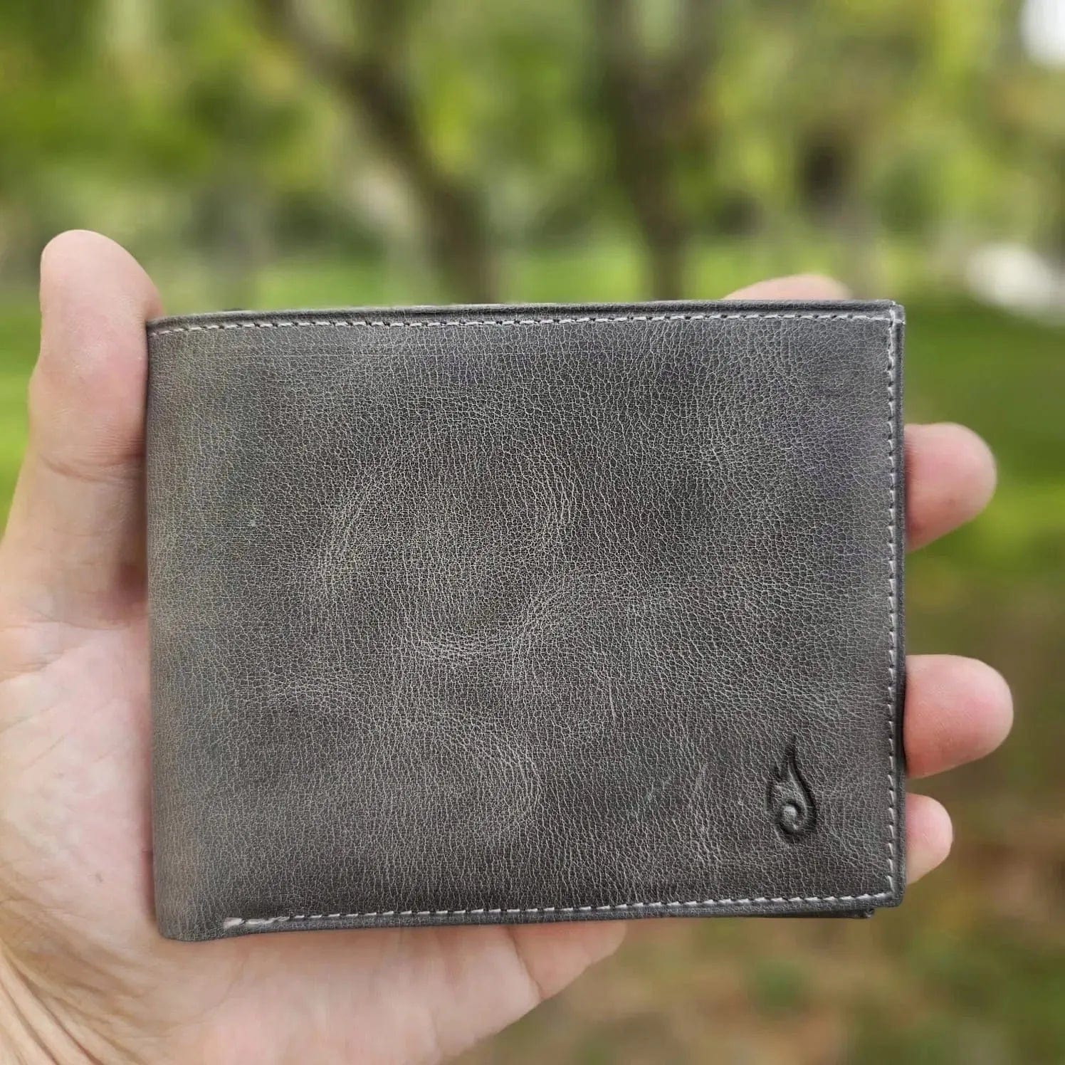 Bifold Leather Wallet | Soloist Basalt - Ignis Craft