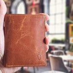 Vertical Bifold Leather Wallet | Capsule Amber - Ignis Craft